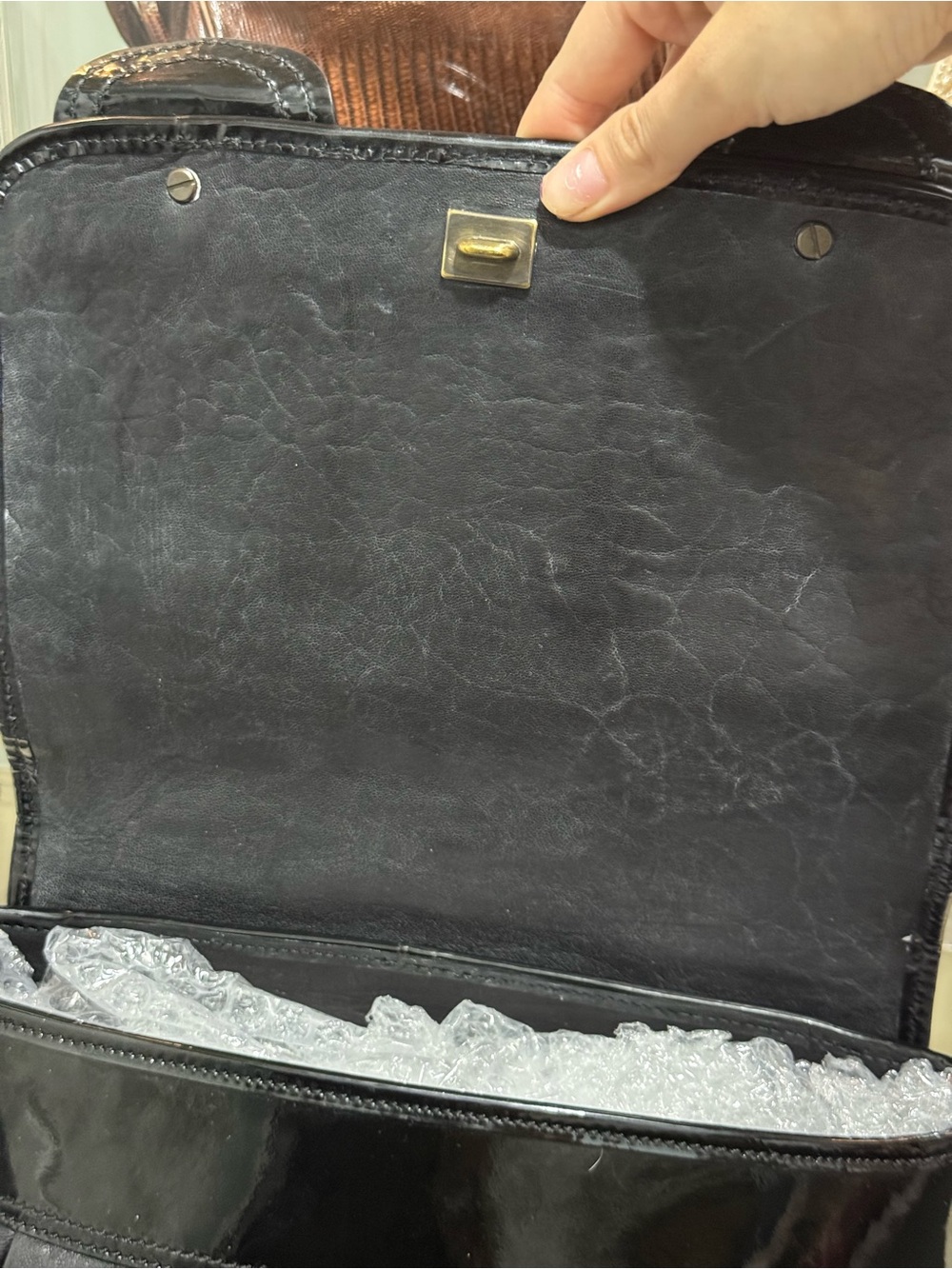 Fendi B-Bag (2006) Black Patent & Leather Shoulder Bag with Gold Hardware - Picture 4 of 13